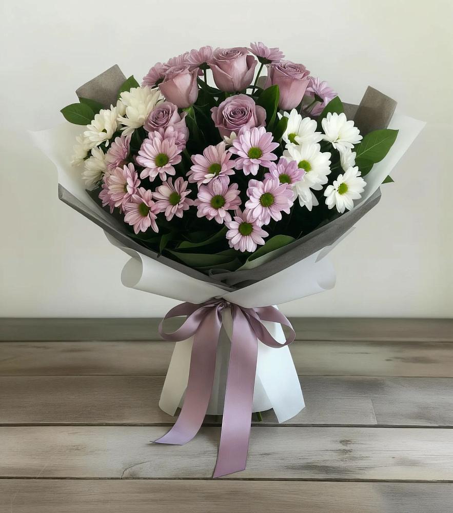 Букет цветов из: Хризантемы и Розы в Локне