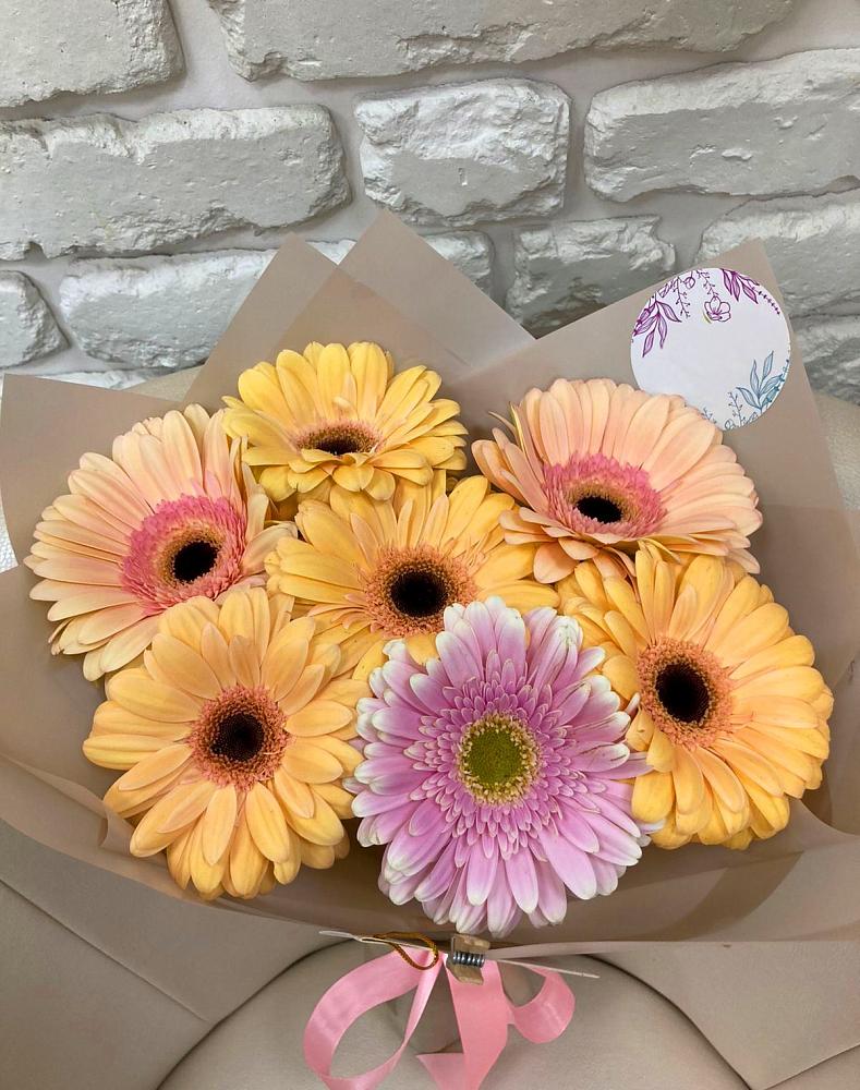 Букет цветов из: Герберы в Локне
