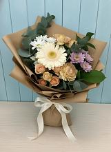 Букет цветов из:  Герберы и Хризантемы в Локне