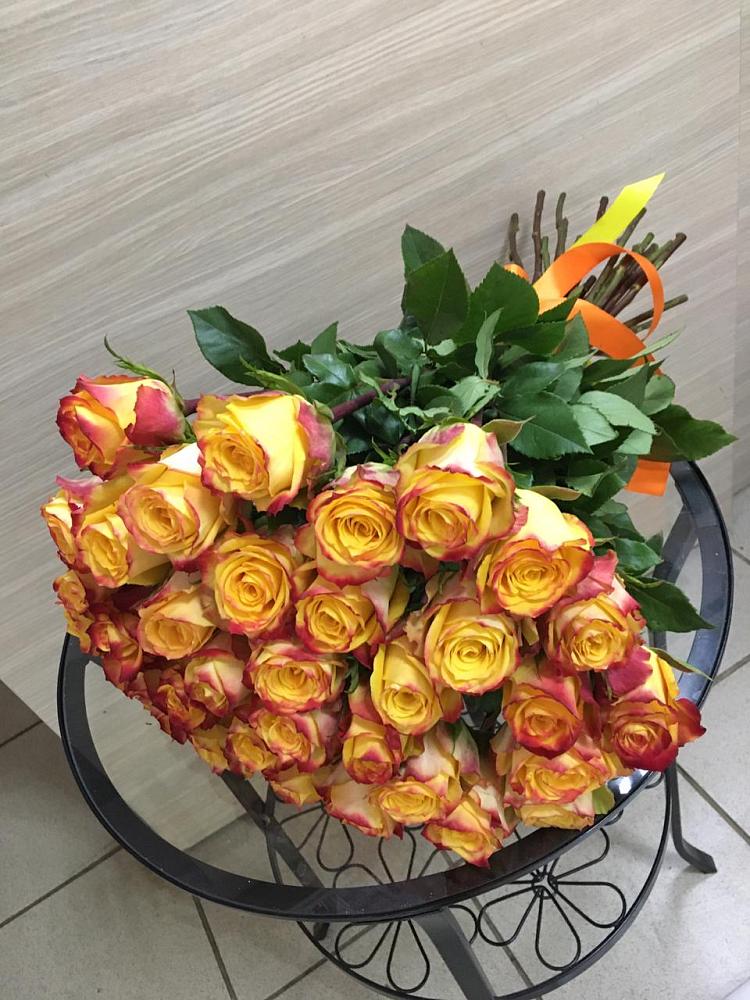 Букет Желтые розы в Локне