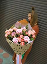 Букет цветов из:  Розы #REPLACE_PRED# Локне