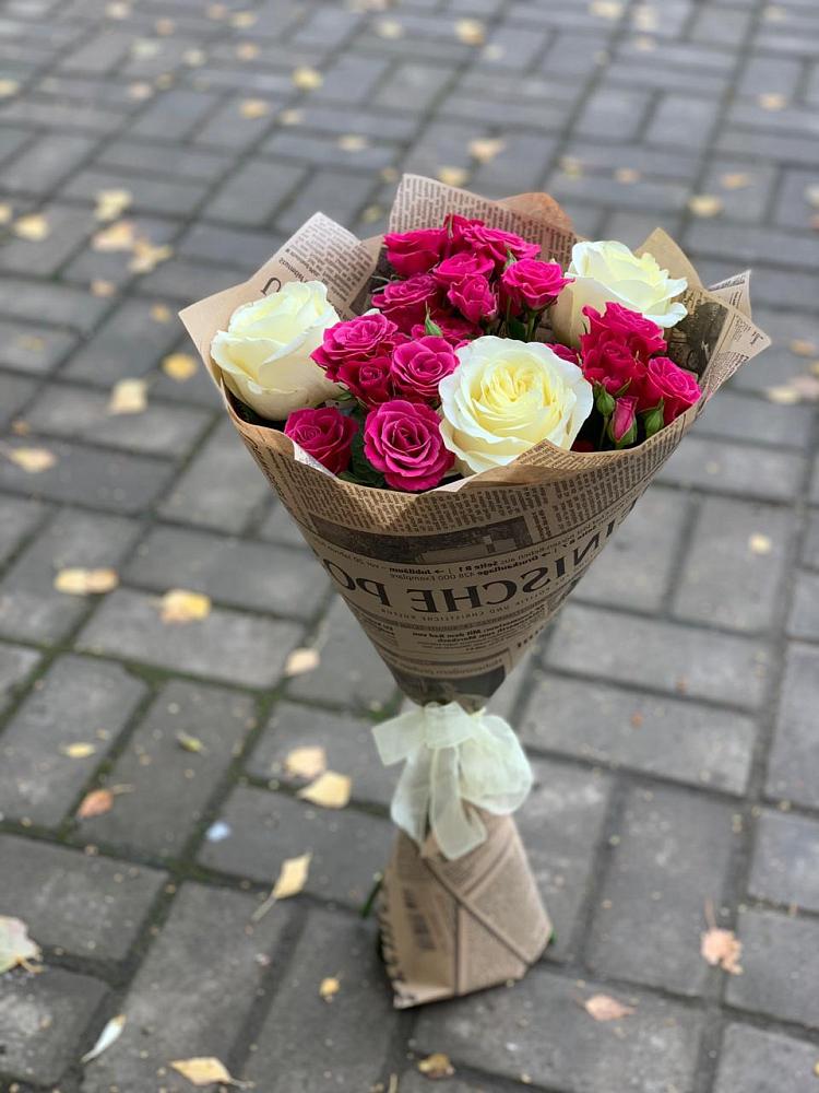 Букет цветов из: Розы в Локне